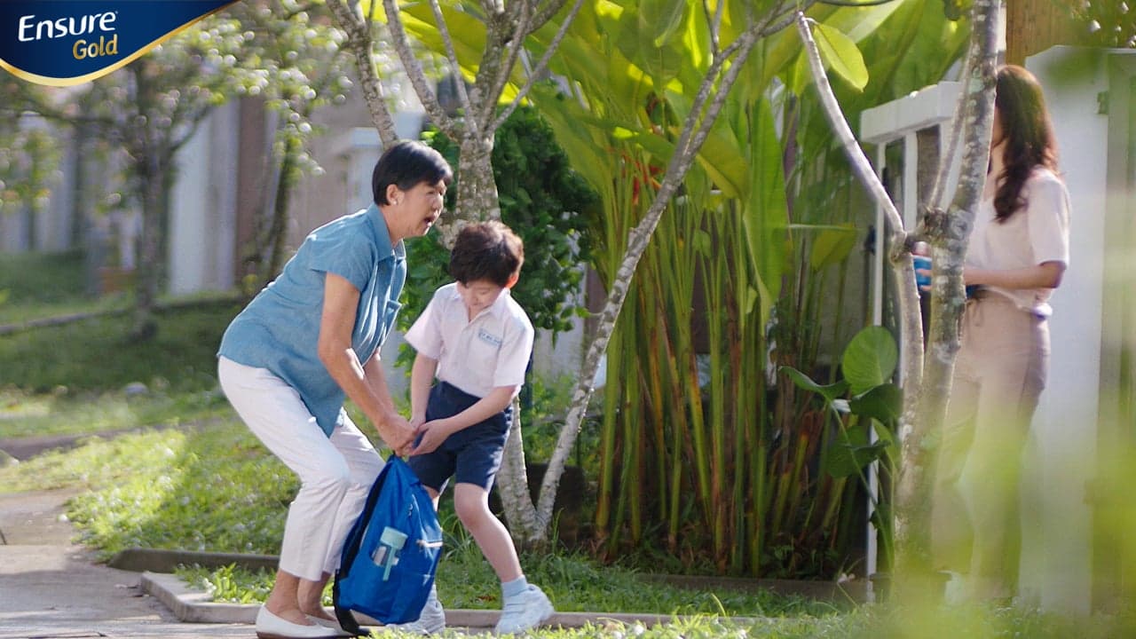 Ensure — Ensure Gold 'Stronger With Ensure'